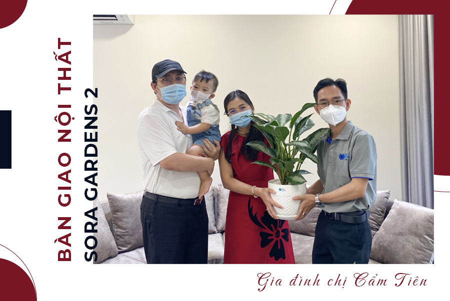 Handing over the interior to Mrs. Cam Tien's family
