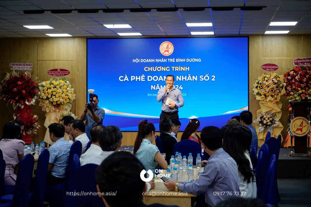 Giới thiệu sách “dám kể chuyện”