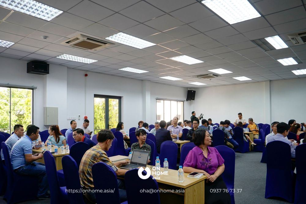 Giới thiệu sách “dám kể chuyện”