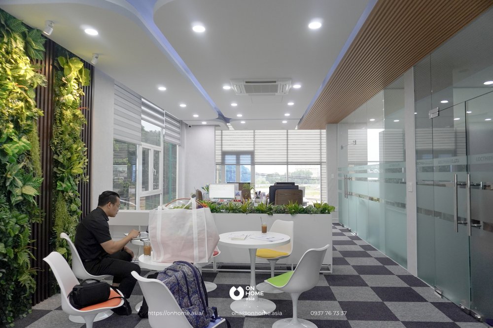 Công ty hoá chất lộc thiên Không gian văn phòng