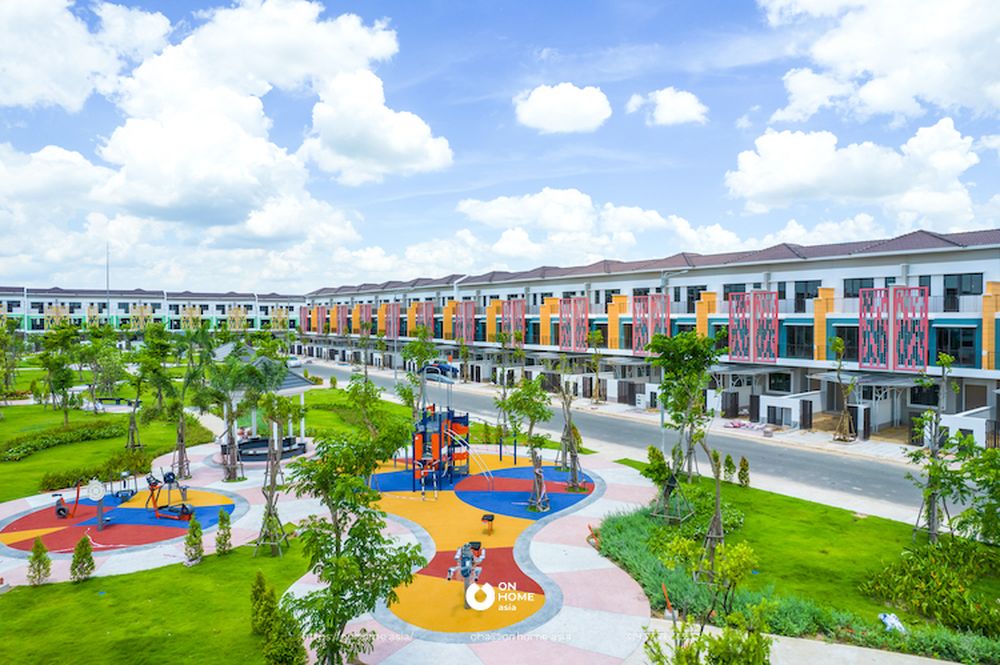 Công viên tại dự án nhà phố sun casa central bình dương